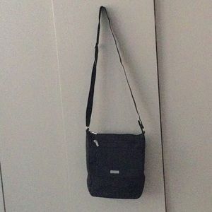 Baggallini crossbody bag